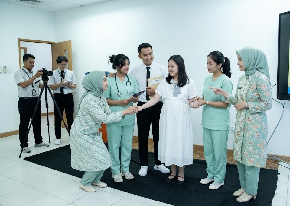 Royhan Latih Perawat Indonesia Bahasa Jerman hingga Level B2 untuk Kerja Profesional